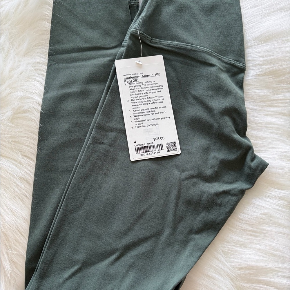 Lululemon Align HR Pants in Green 28’ Sz 4